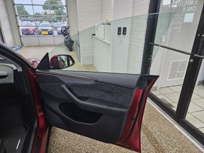 2026 Tesla Model Y Premium