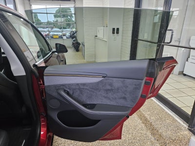 2026 Tesla Model Y Premium
