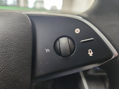 2026 Tesla Model Y Premium