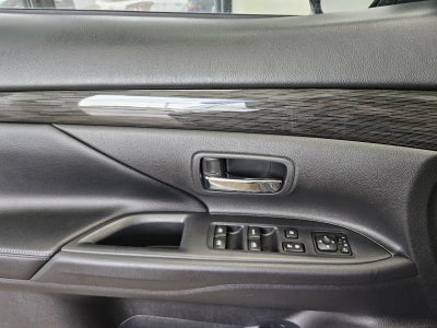 2018 Mitsubishi Outlander LE