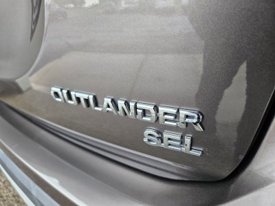 2018 Mitsubishi Outlander LE