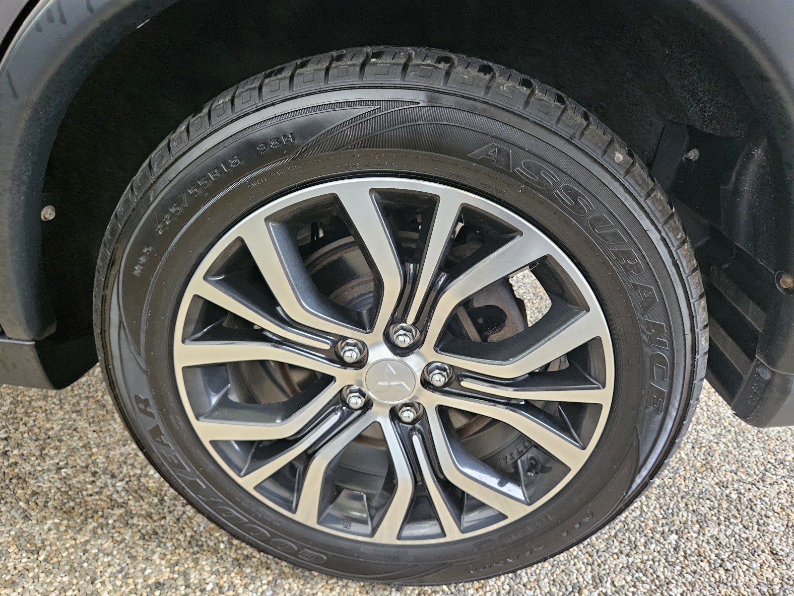 2018 Mitsubishi Outlander LE