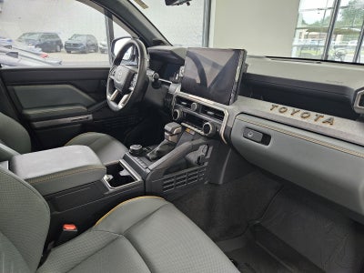 2025 Toyota 4Runner Hybrid Trailhunter