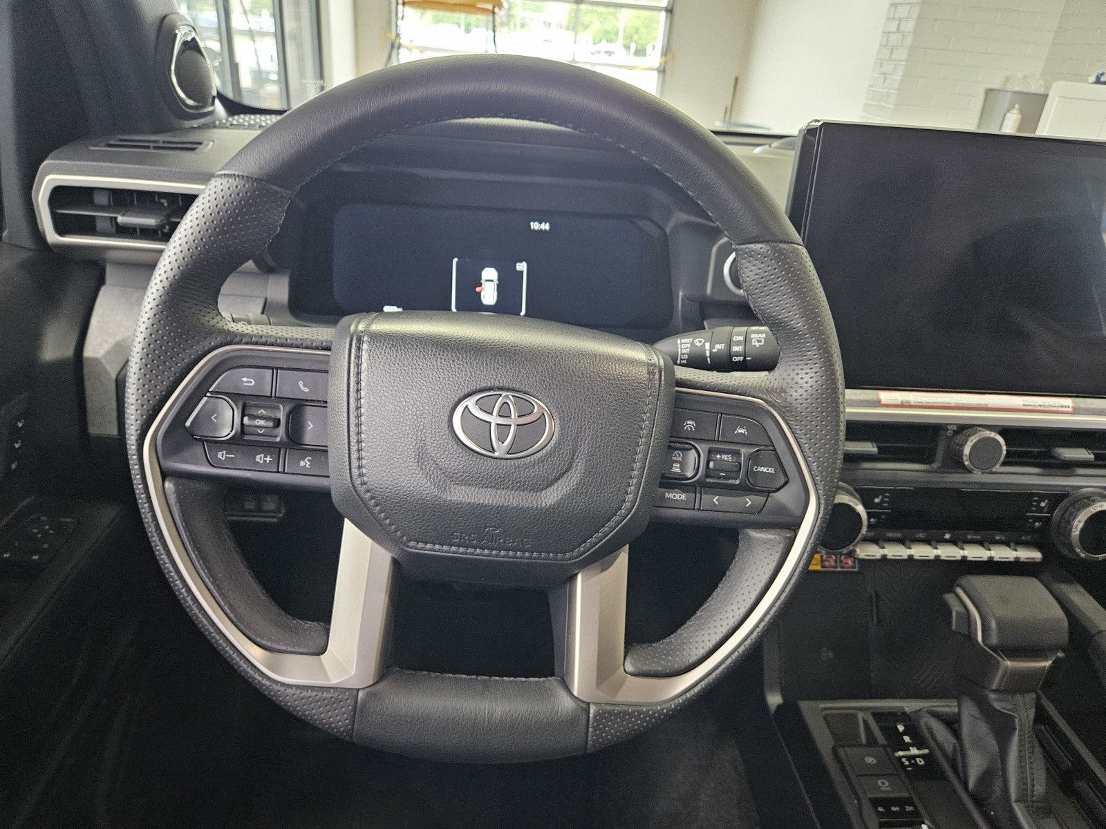2025 Toyota 4Runner Hybrid Trailhunter