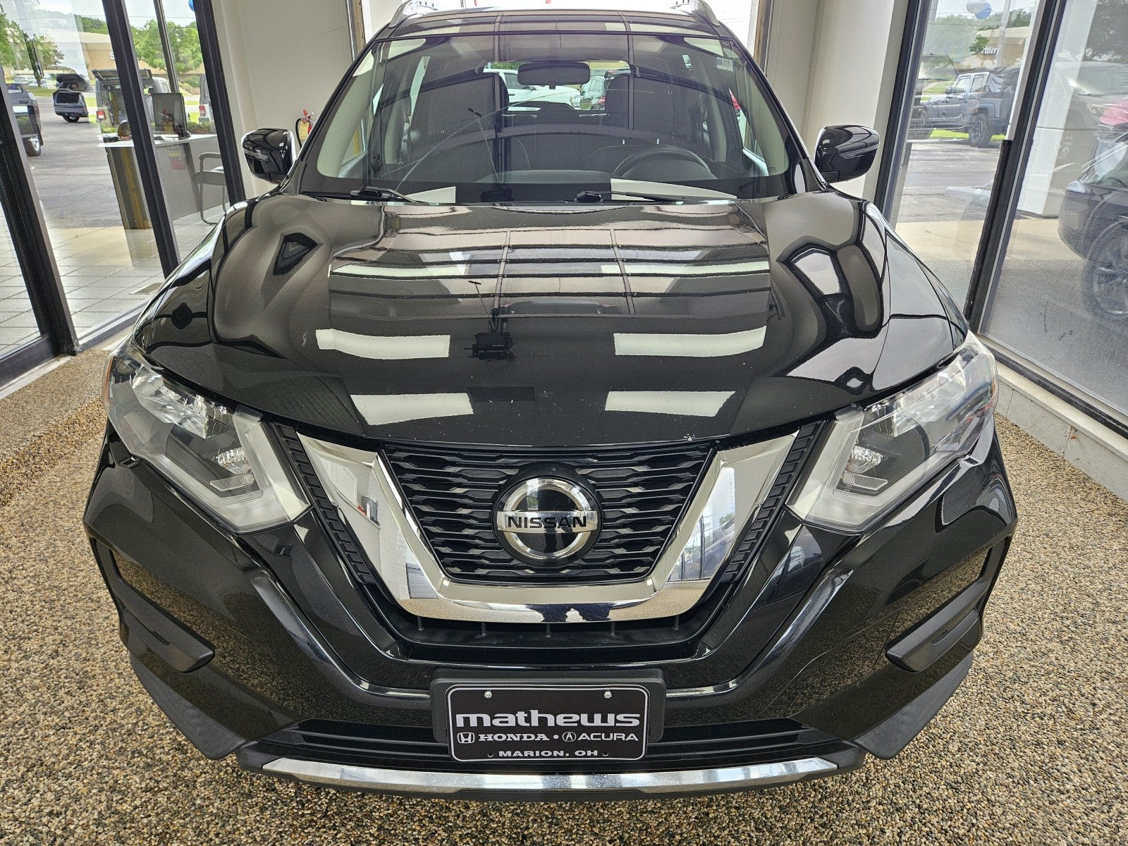 2018 Nissan Rogue SV